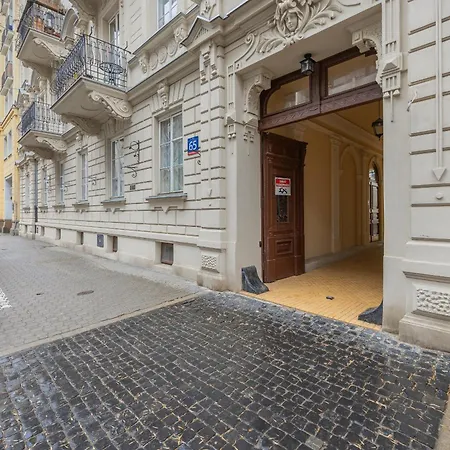 Spacious Vintage 1930's Inspired By Renters * Warsaw